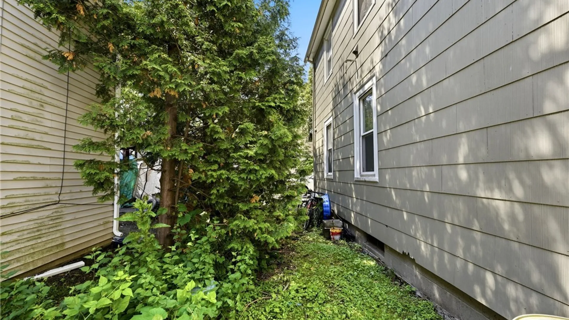 Property at 85 Kirby Avenue, Lackawanna, NY 14218 8
