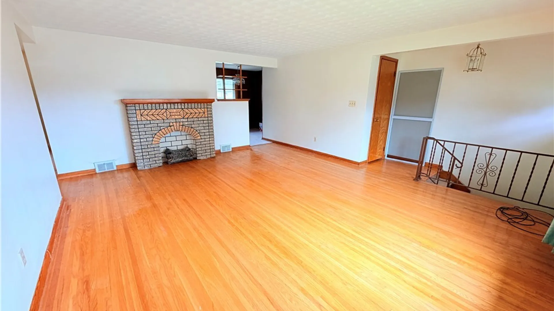 Property at 45 Charlescrest Court, West Seneca, NY 14224 10