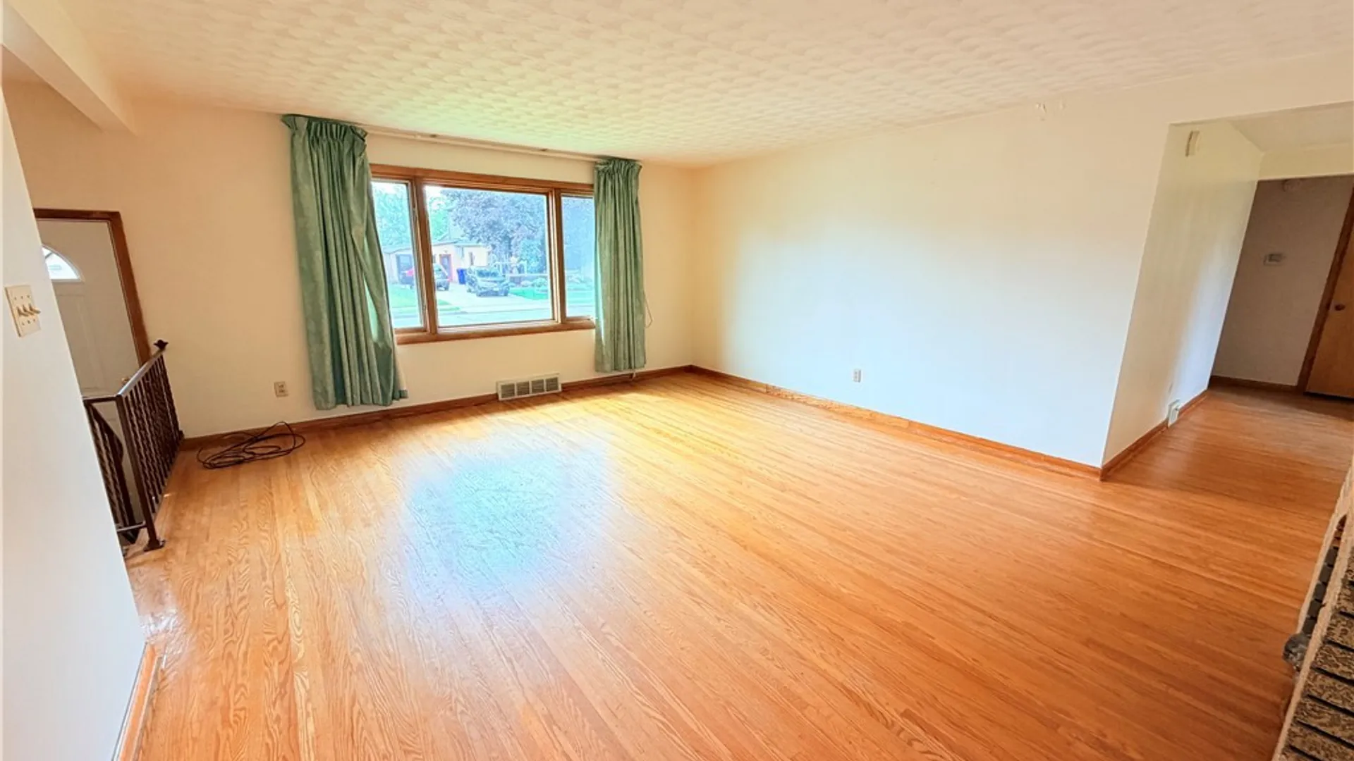 Property at 45 Charlescrest Court, West Seneca, NY 14224 11