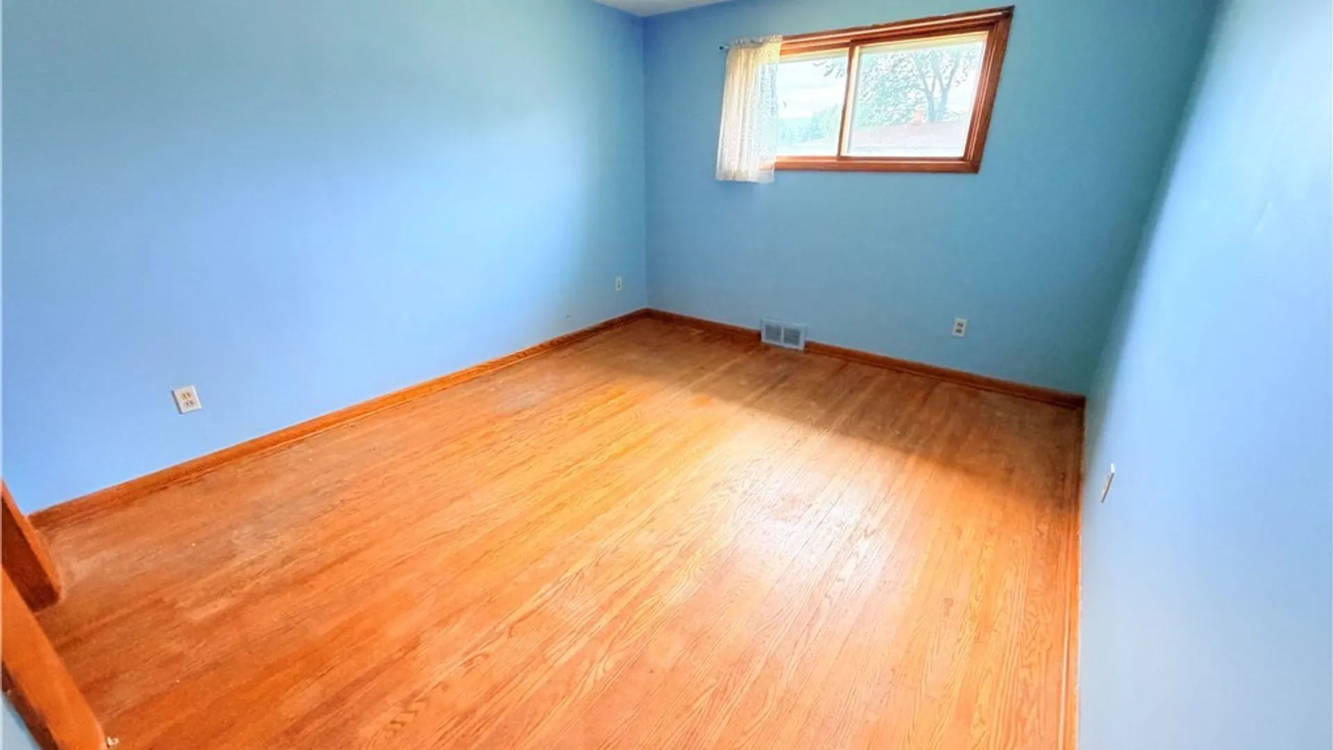 Property at 45 Charlescrest Court, West Seneca, NY 14224 13