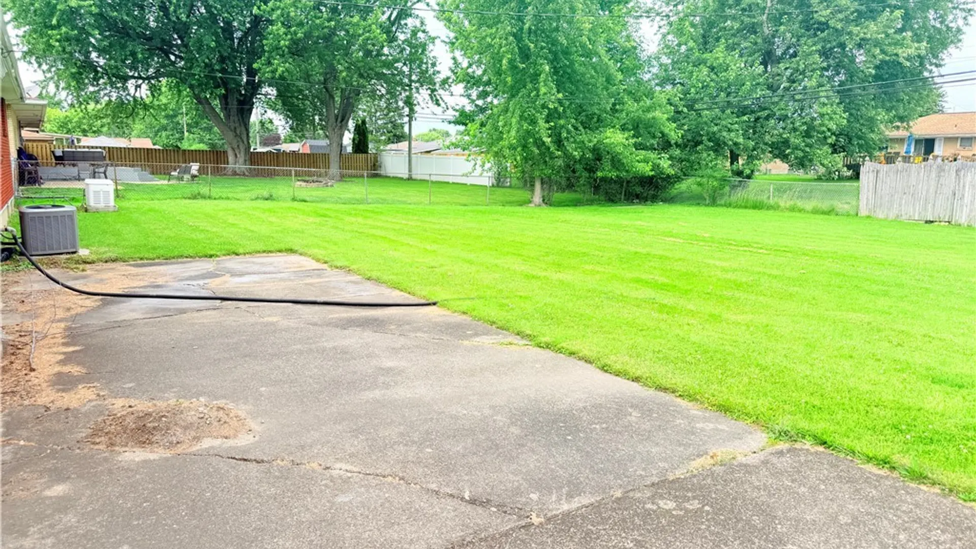 Property at 45 Charlescrest Court, West Seneca, NY 14224 32