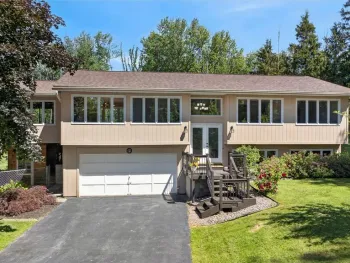 Property at 359 Hillside Circle, Macedon, NY 14502