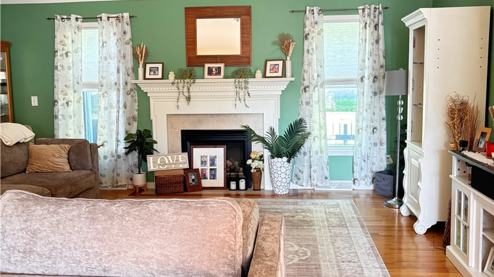 Property at 12 Orangewood Drive, Clay, NY 13090 10