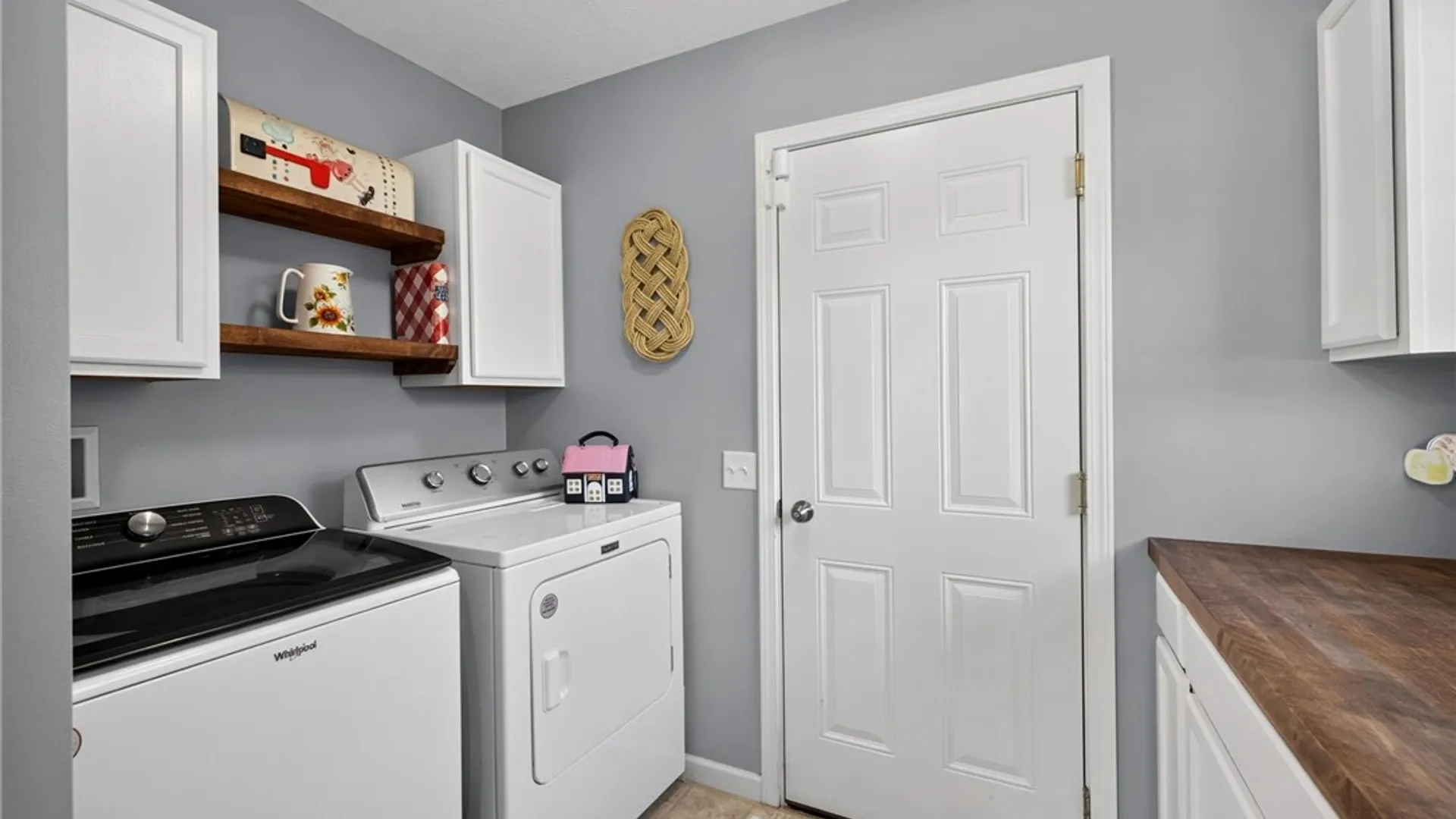 Property at 97 Lianne Drive, Greece, NY 14626 12