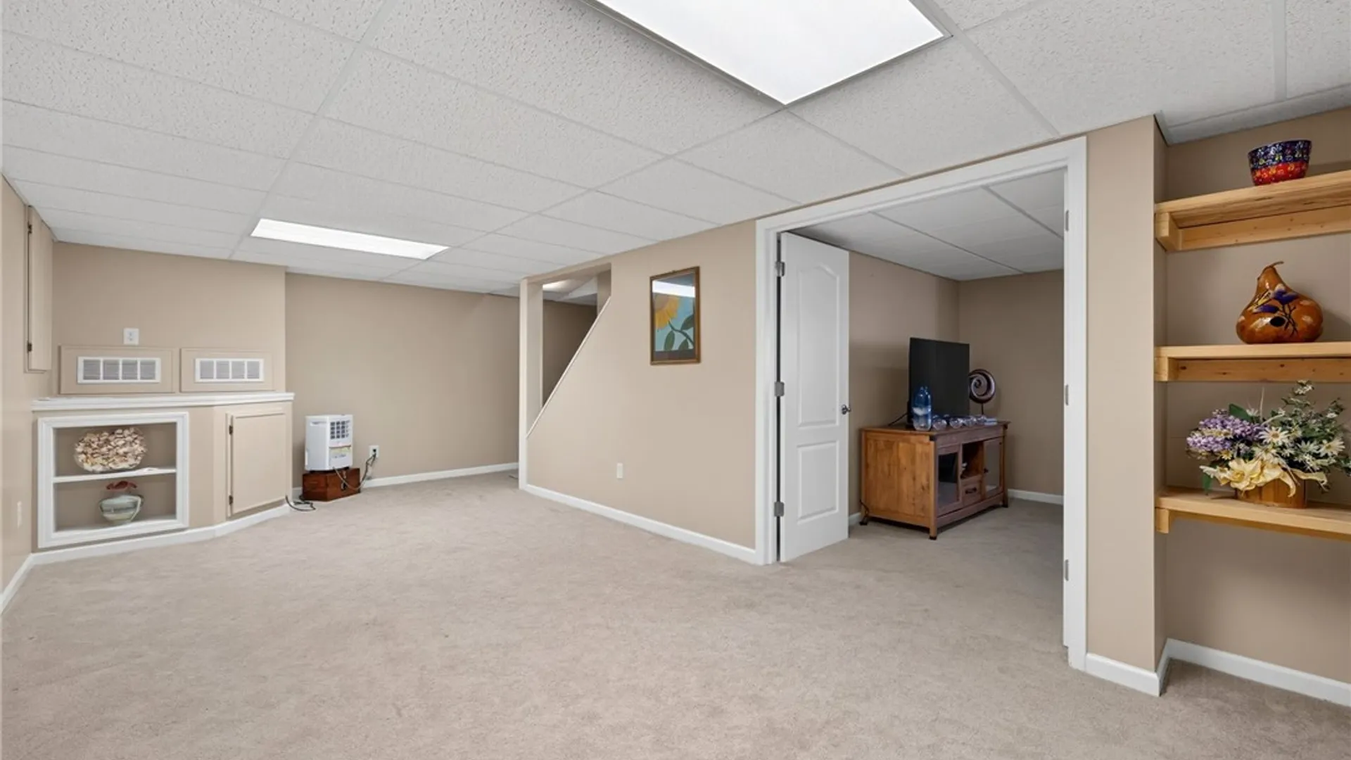 Property at 97 Lianne Drive, Greece, NY 14626 22