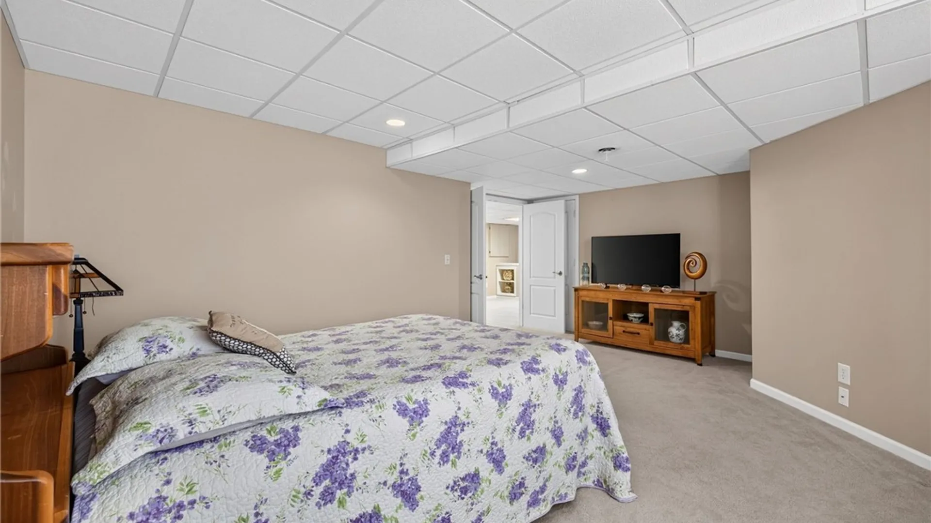 Property at 97 Lianne Drive, Greece, NY 14626 24
