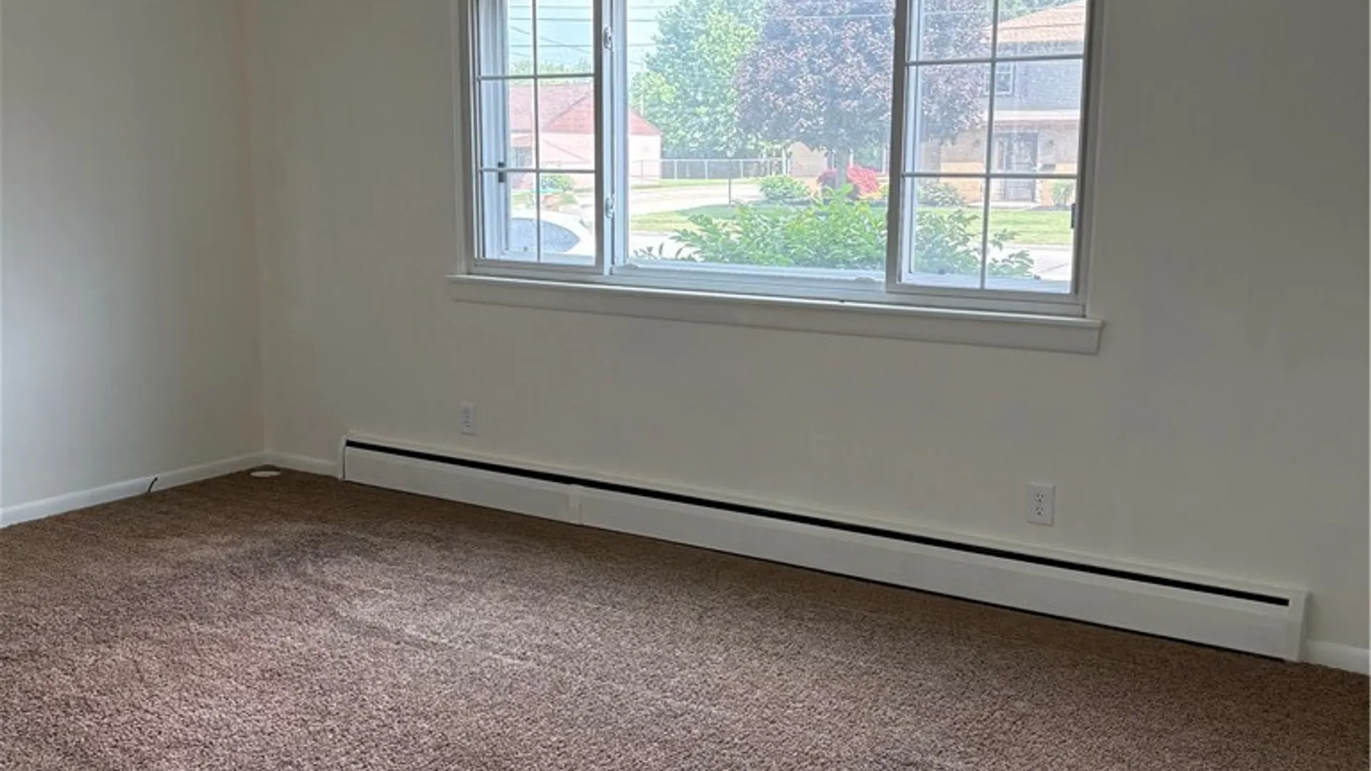 Property at 1025 George Urban Boulevard, Cheektowaga, NY 14225 7