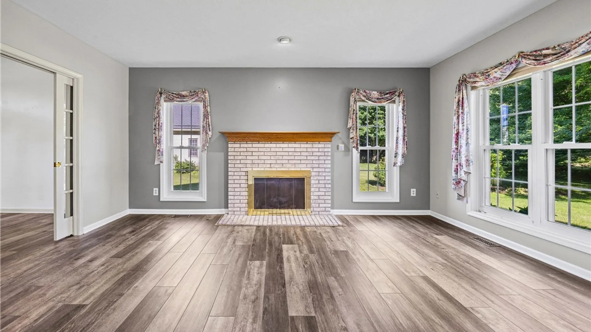 Property at 55 Shannon Glen, Perinton, NY 14450 10