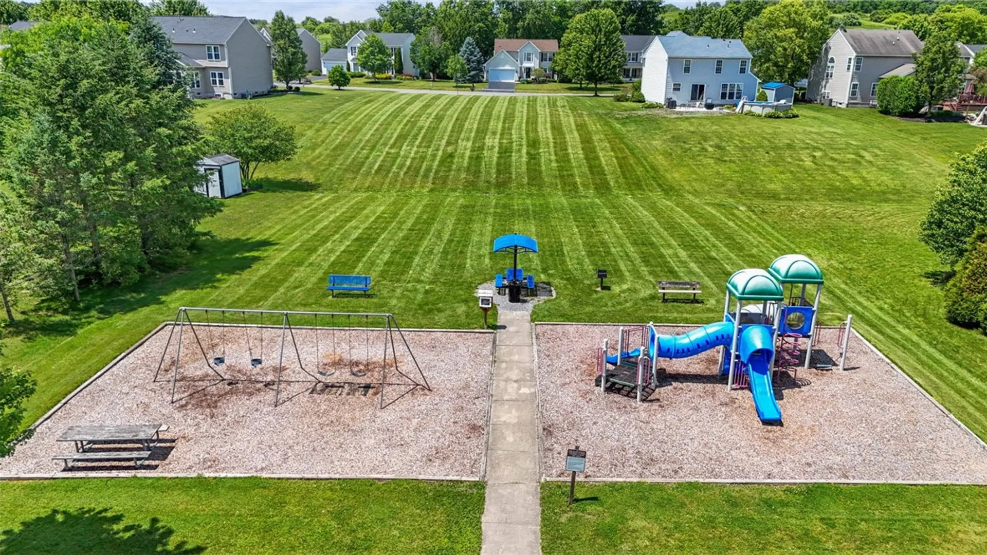 Property at 777 Duck Holw, Victor, NY 14564 46