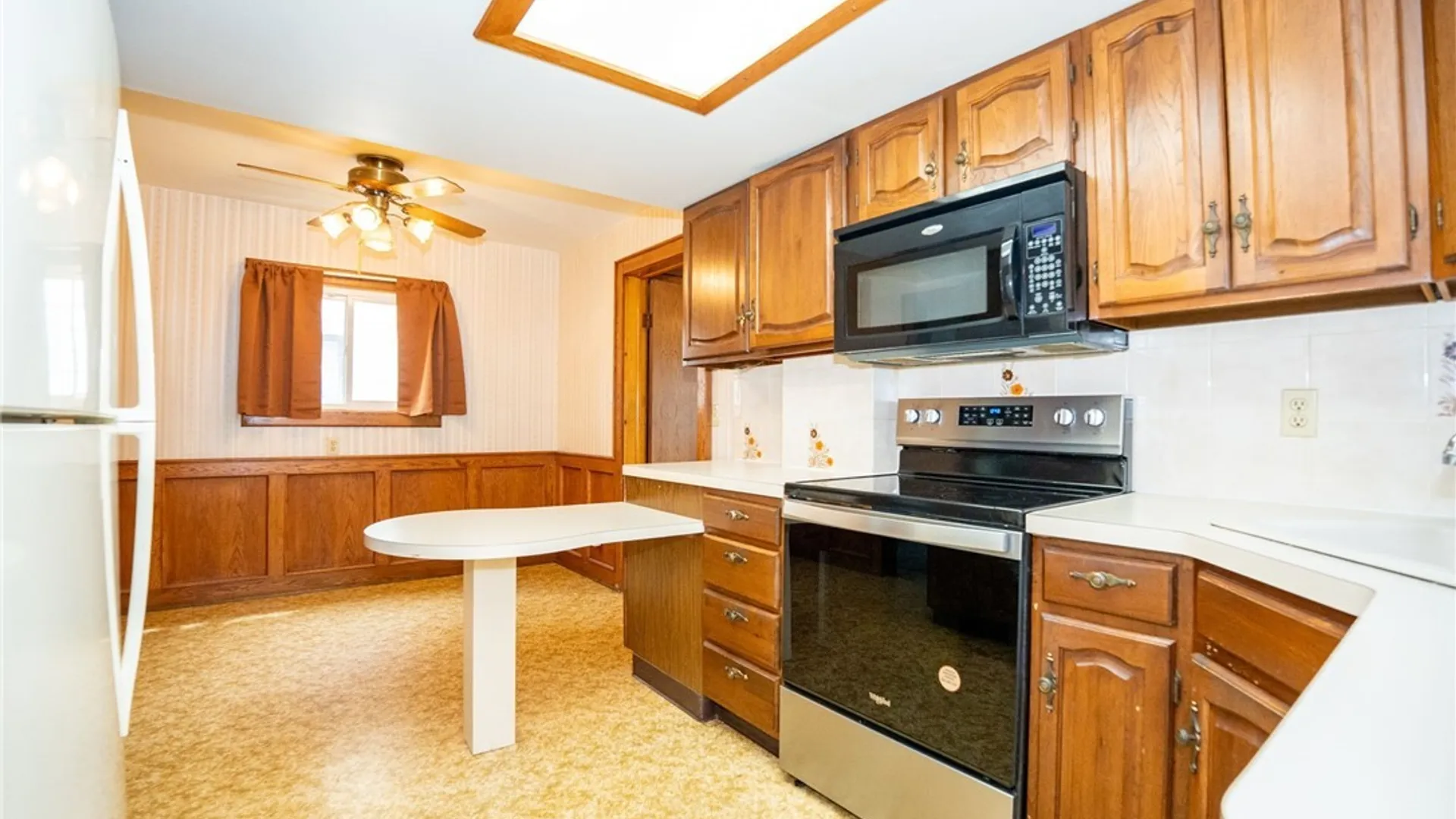 Property at 105 Elm Street, Lackawanna, NY 14218 15