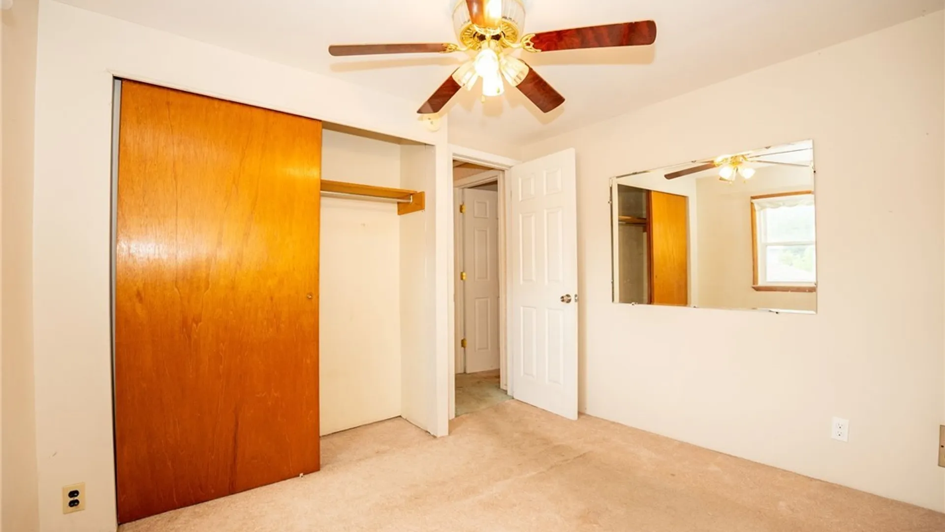 Property at 105 Elm Street, Lackawanna, NY 14218 25