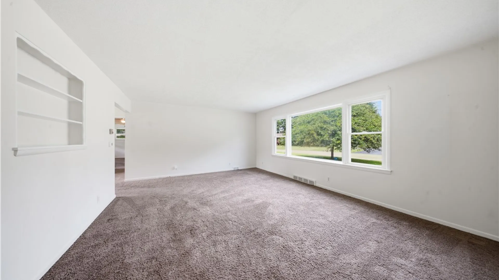 Property at 249 Ellington Drive, Greece, NY 14616 5