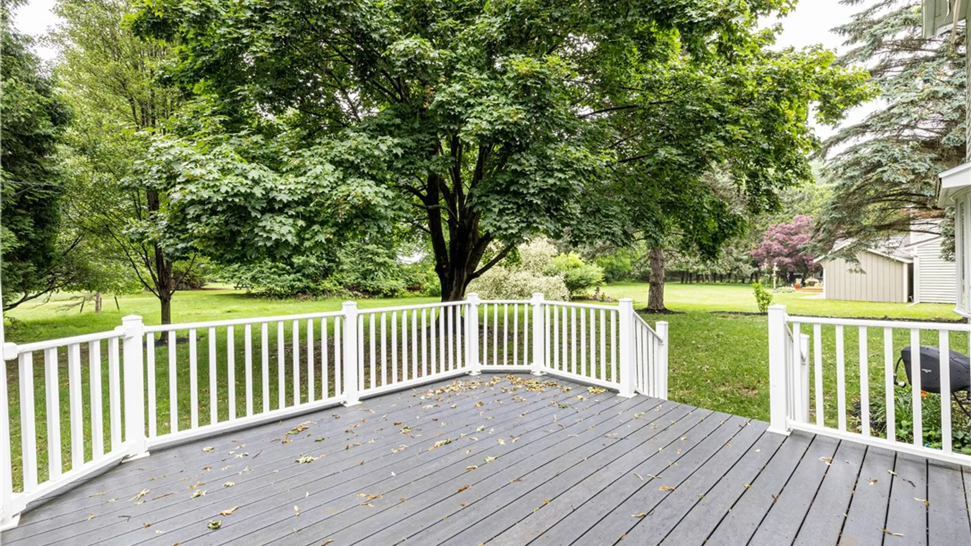 Property at 1338 Robin Hood Lane, Webster, NY 14580 23