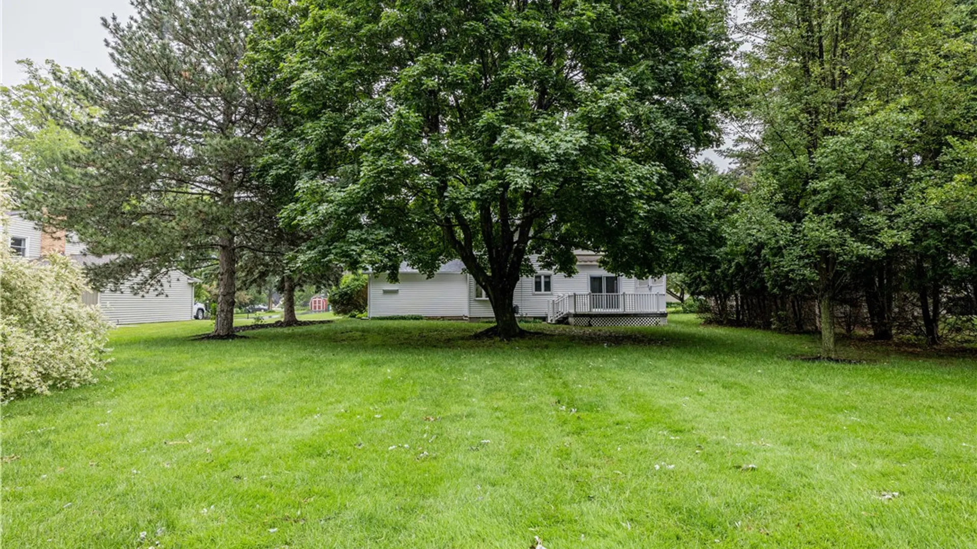 Property at 1338 Robin Hood Lane, Webster, NY 14580 28