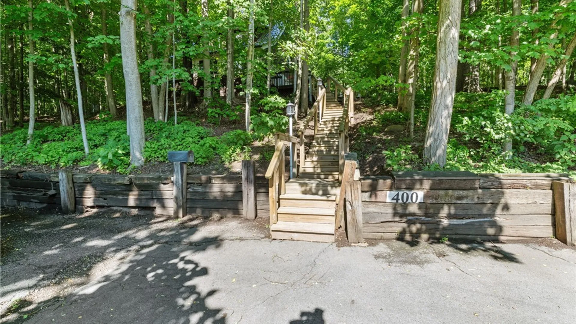 Property at 400 Richfield Avenue, Syracuse, NY 13205 2