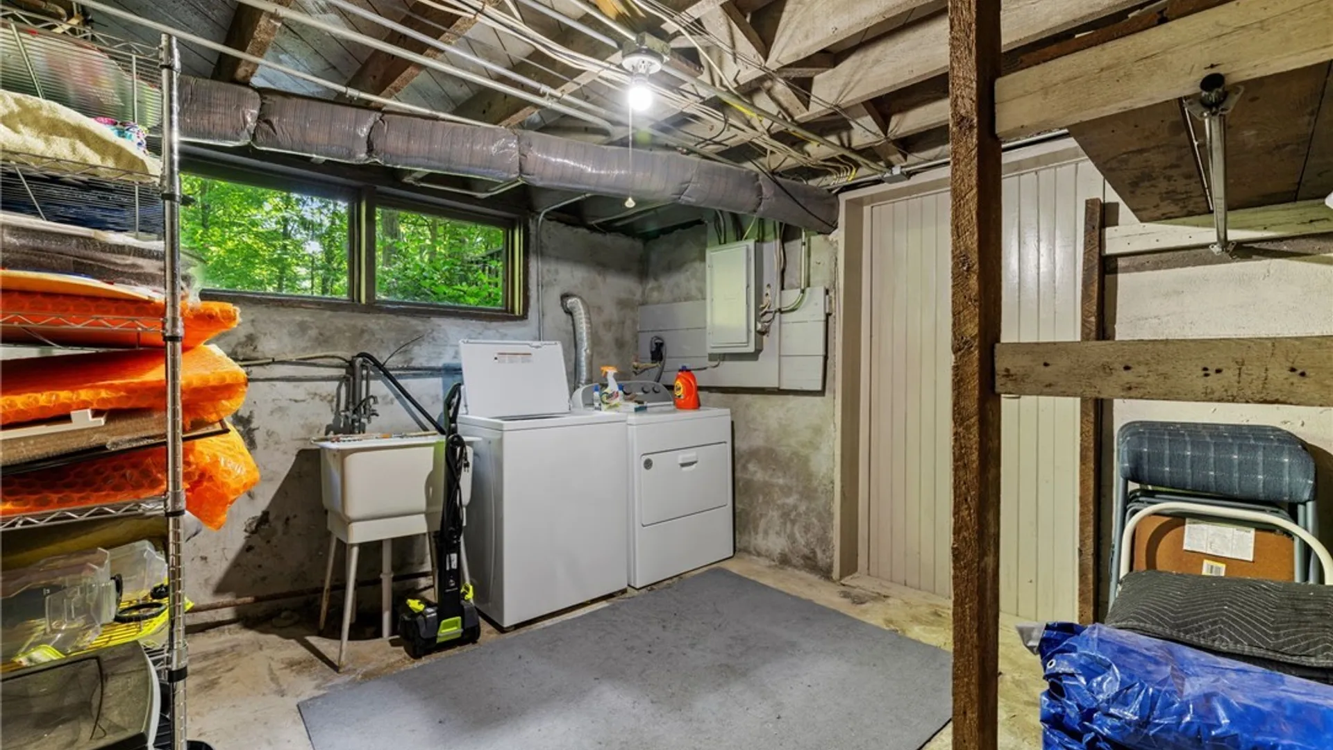 Property at 400 Richfield Avenue, Syracuse, NY 13205 35