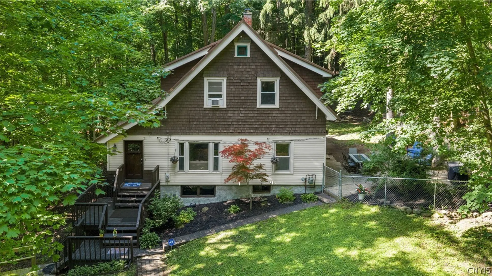 Property at 400 Richfield Avenue, Syracuse, NY 13205 48