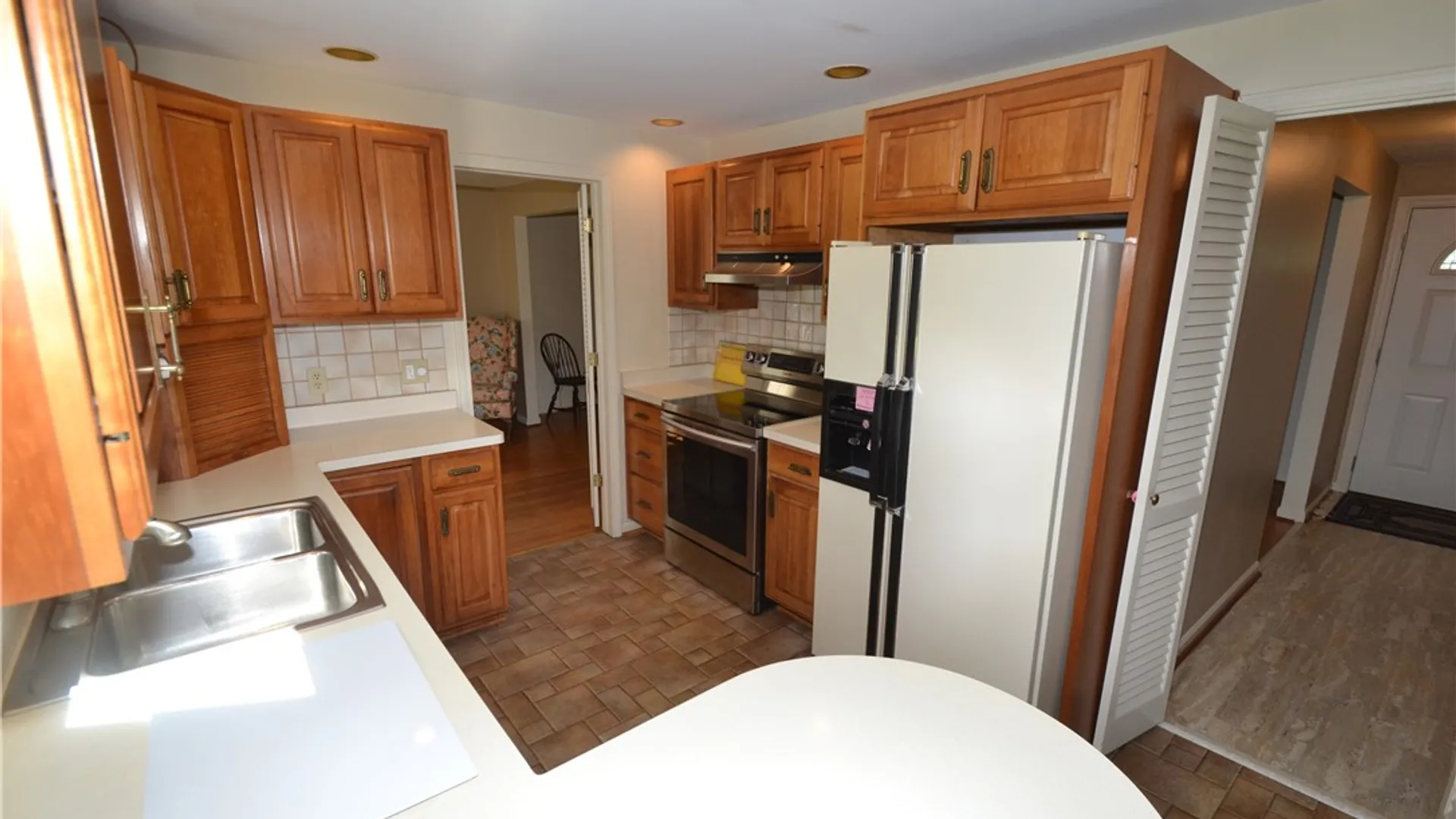 Property at 118 Nettlecreek Road, Perinton, NY 14450 15