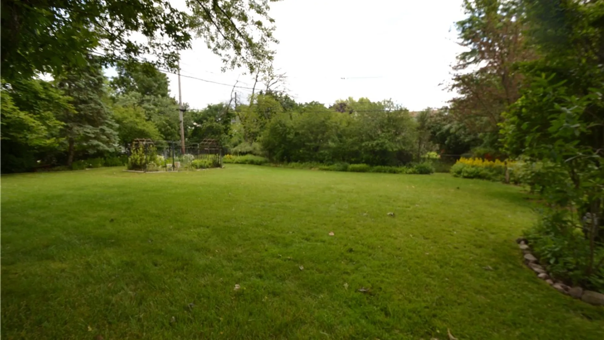 Property at 118 Nettlecreek Road, Perinton, NY 14450 9