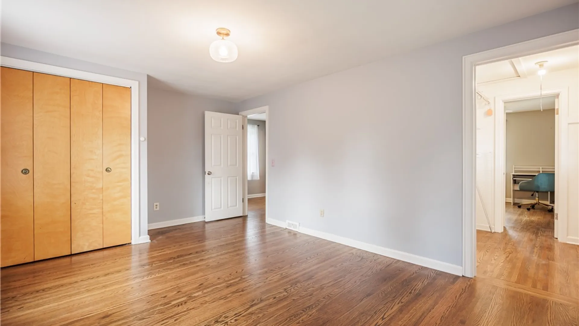 Property at 218 Somershire Drive, Irondequoit, NY 14617 29