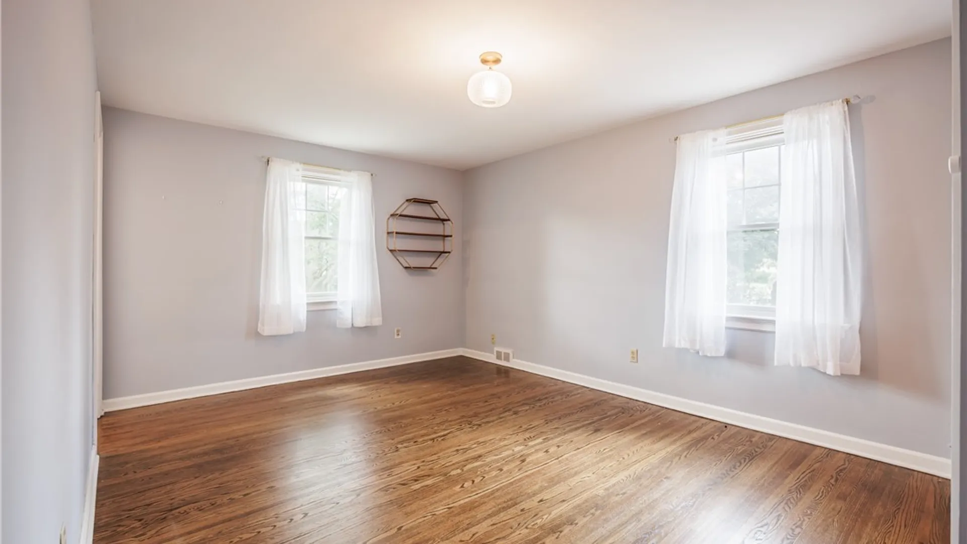 Property at 218 Somershire Drive, Irondequoit, NY 14617 30