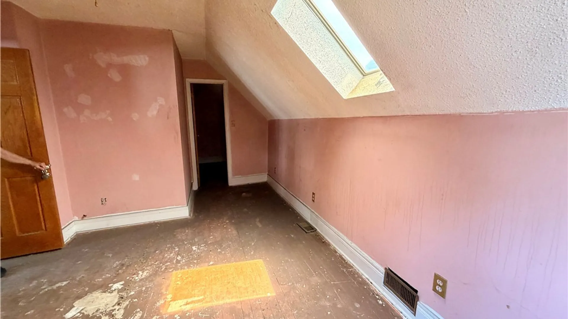 Property at 52 Stephenson Avenue, West Seneca, NY 14224 12