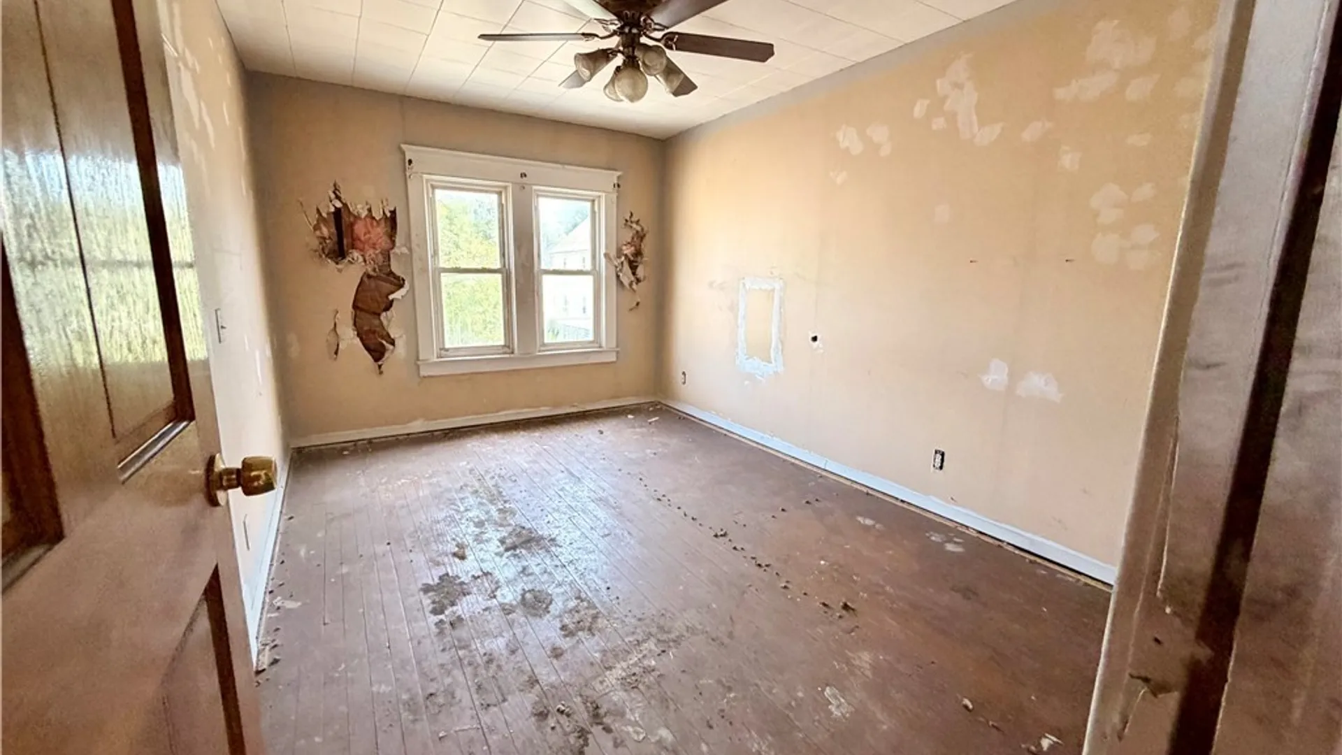Property at 52 Stephenson Avenue, West Seneca, NY 14224 17