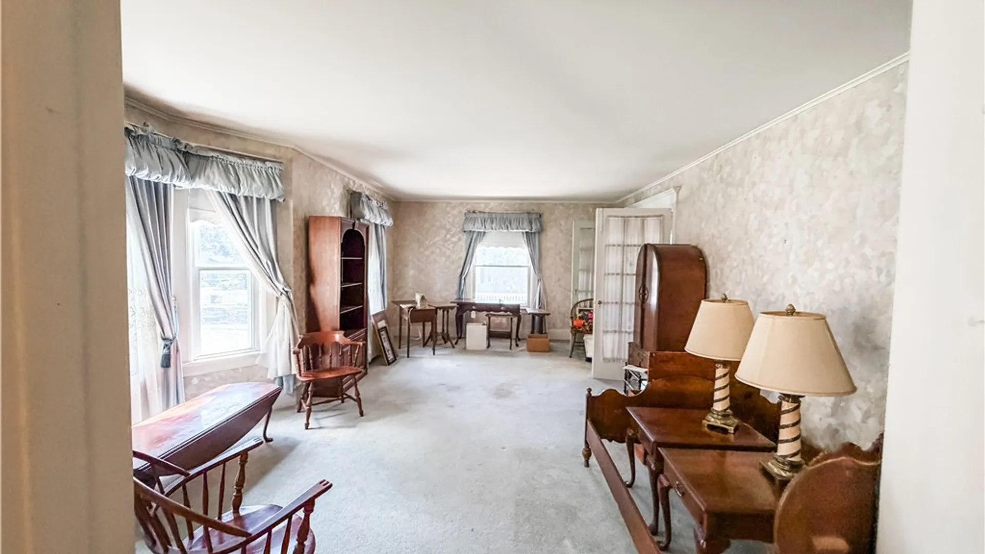 Property at 68 Steel Street, Auburn, NY 13021 16