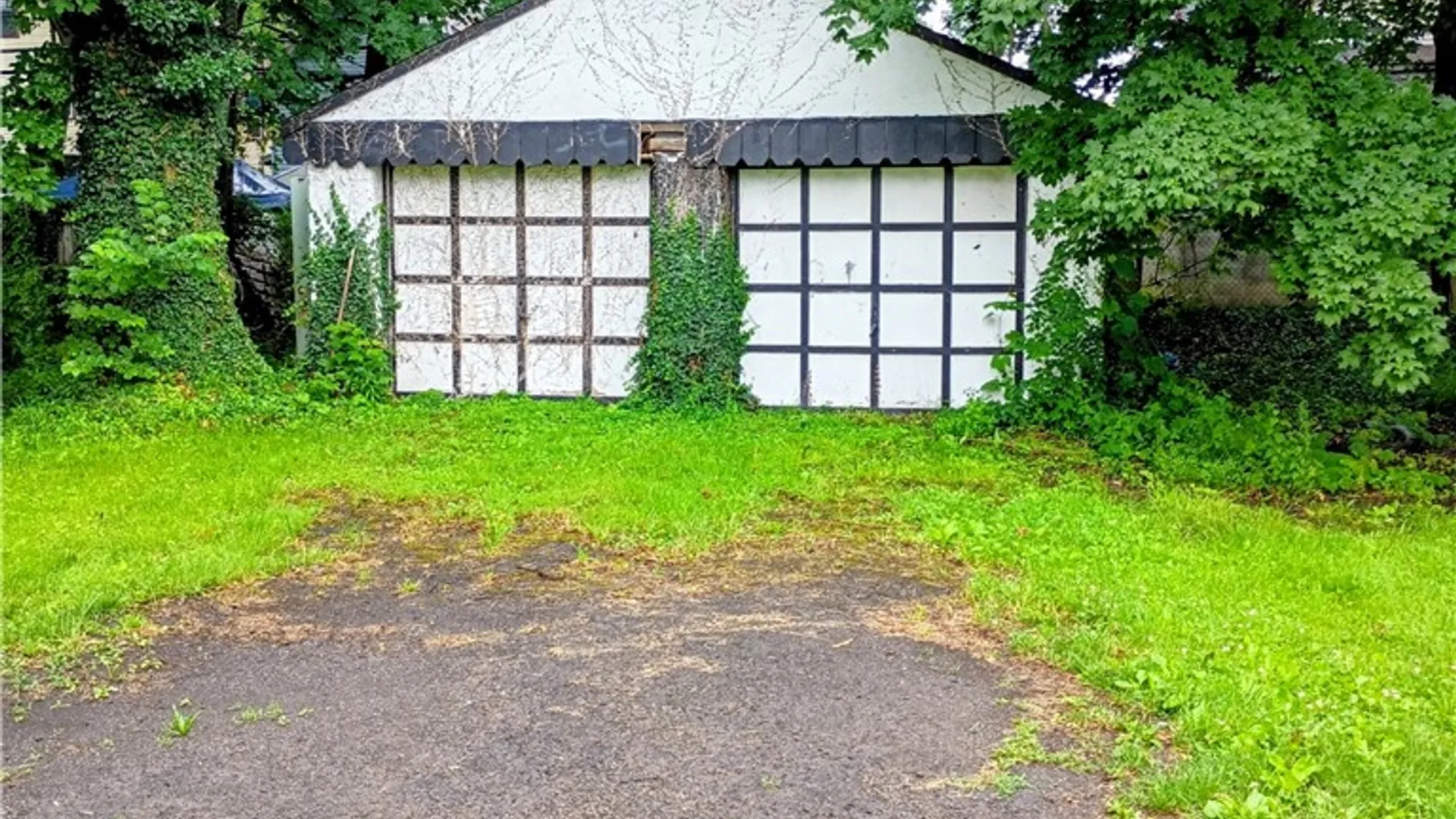 Property at 331 Garson Avenue, Rochester, NY 14609 4