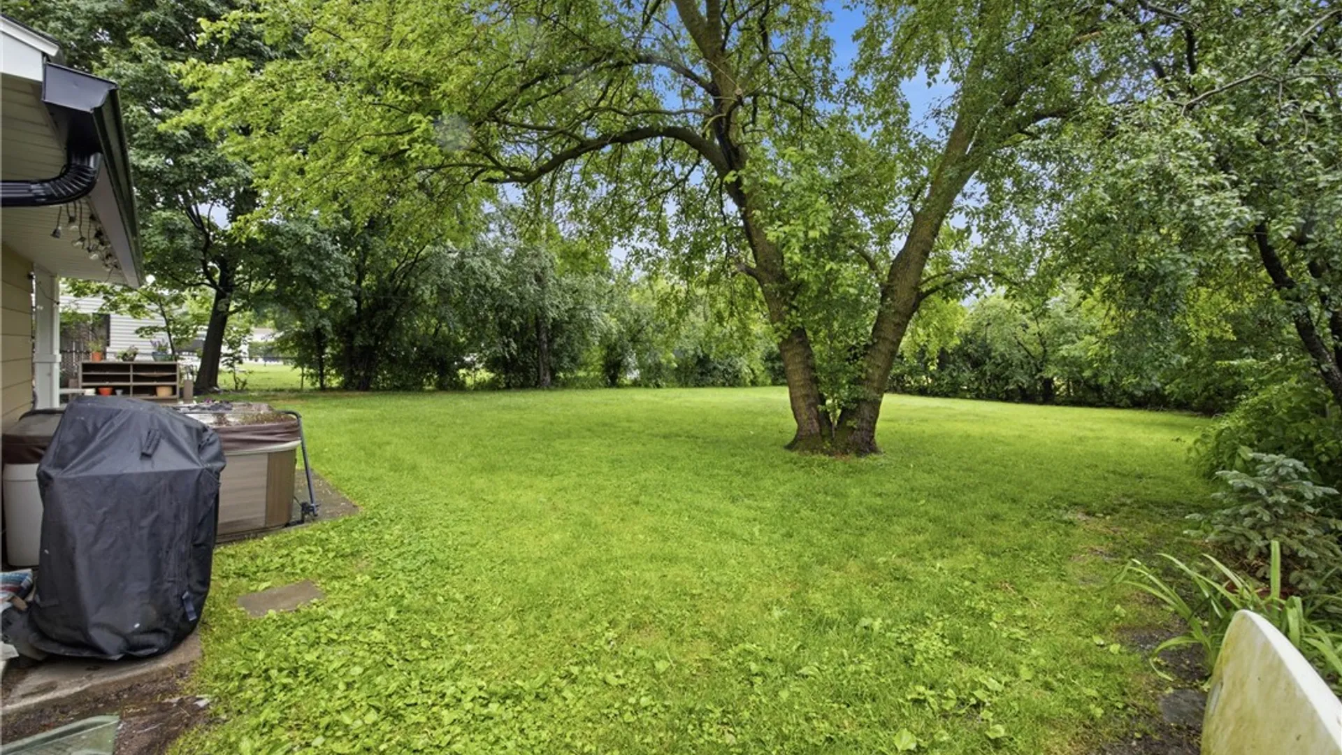 Property at 107 Canandaigua Avenue, Canandaigua City, NY 14424 3