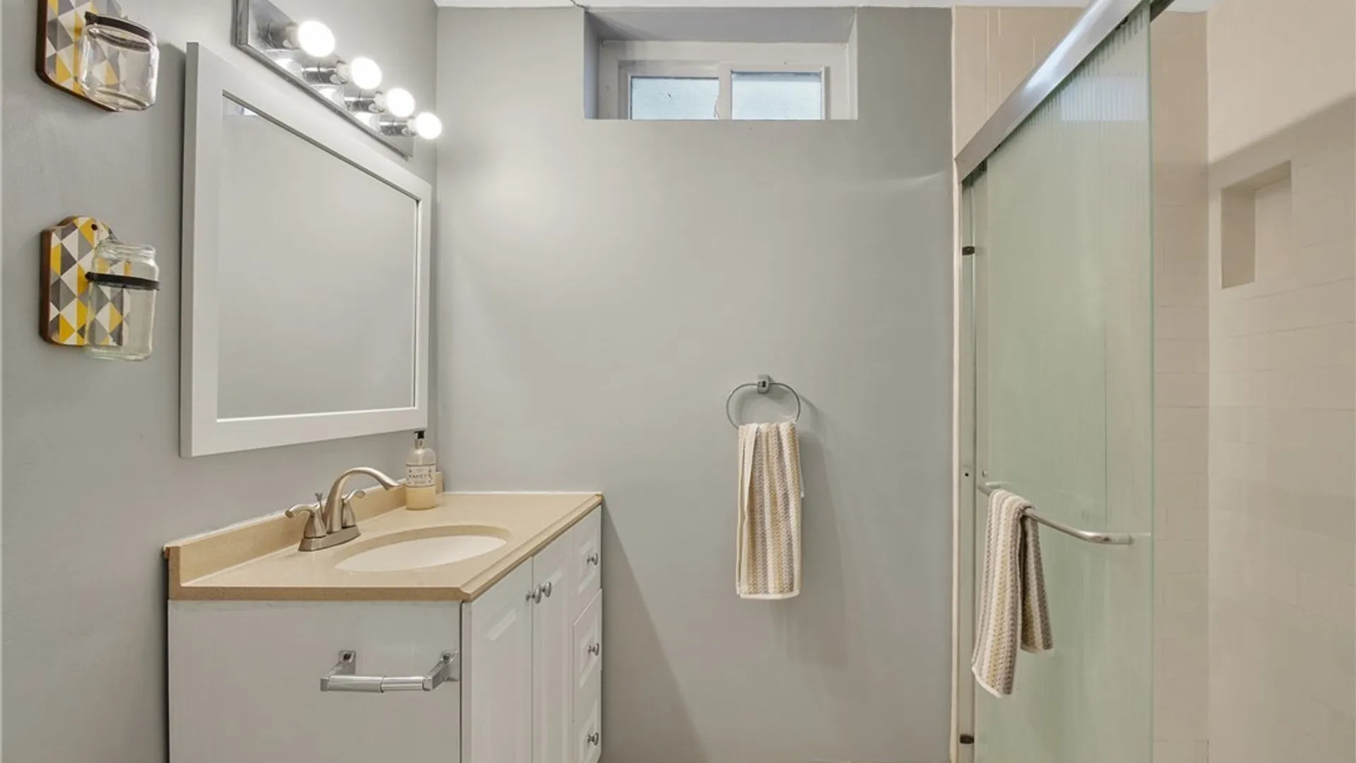 Property at 132 Tejah Avenue, Syracuse, NY 13210 24