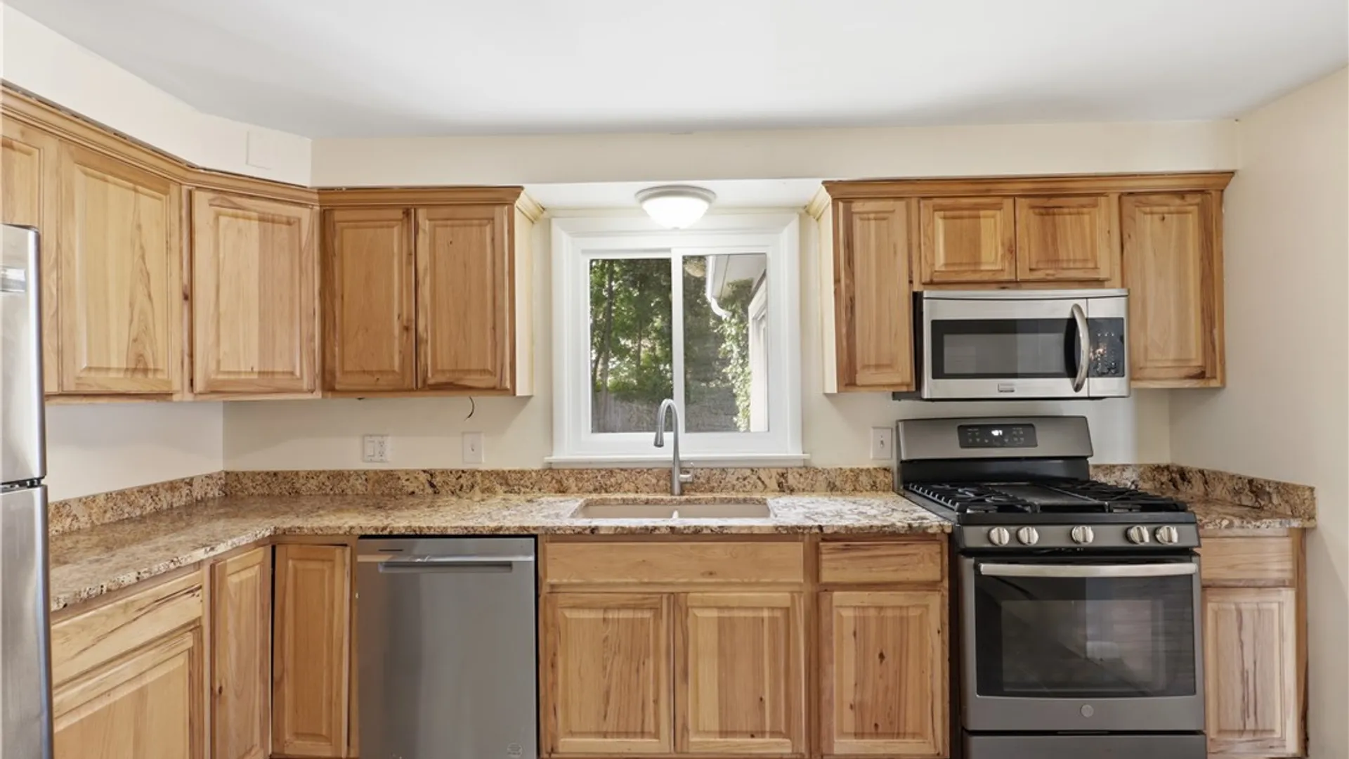 Property at 58 Kirkland Drive, Penfield, NY 14580 14