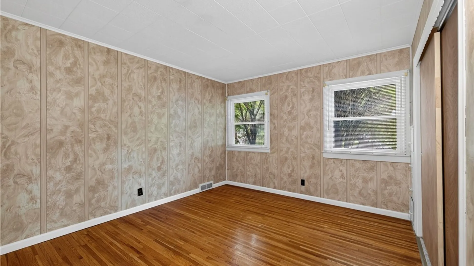 Property at 35 Barmont Drive, Greece, NY 14626 23