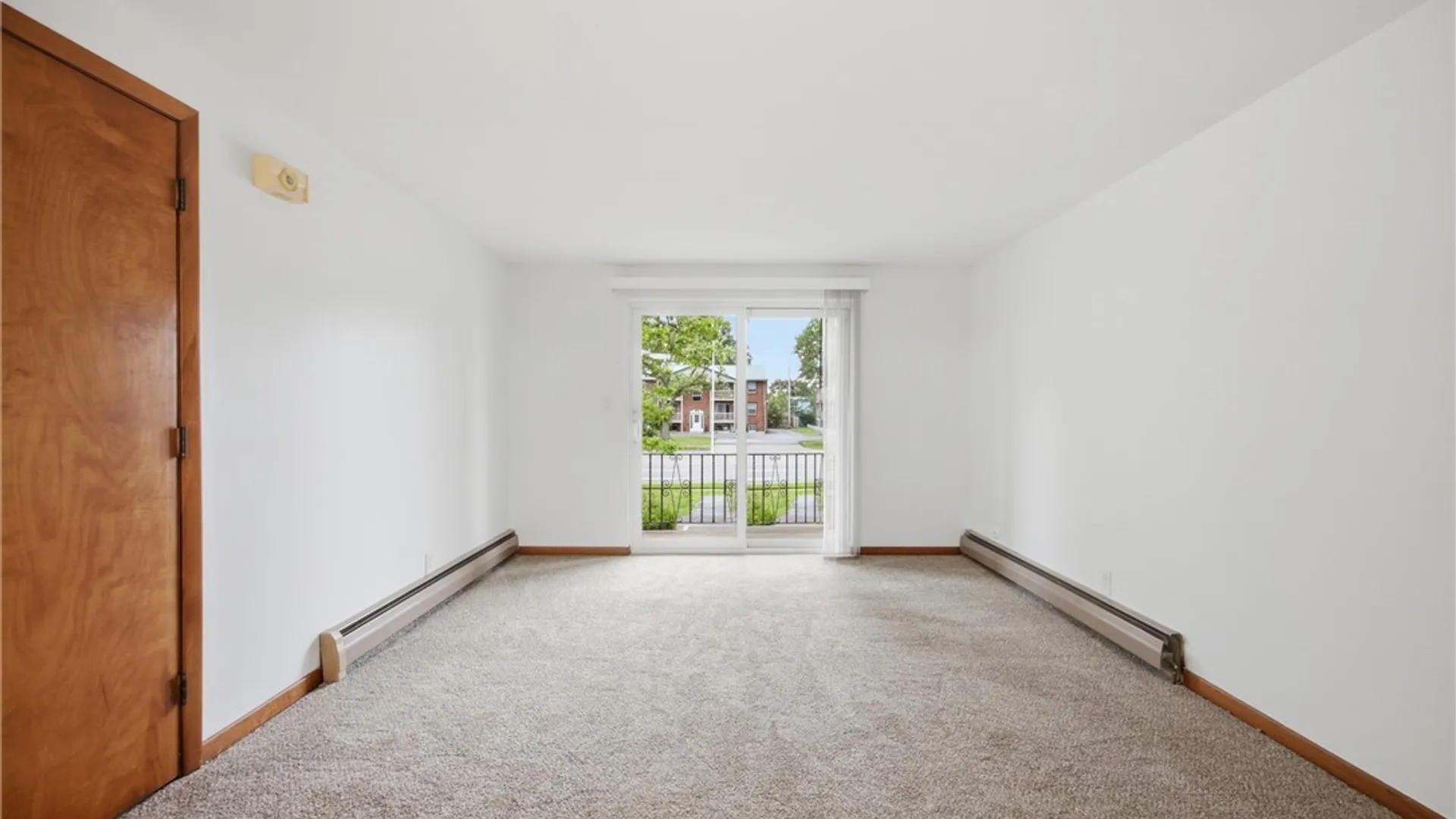 Property at 2500 Sheridan Drive, Tonawanda, NY 14150 4