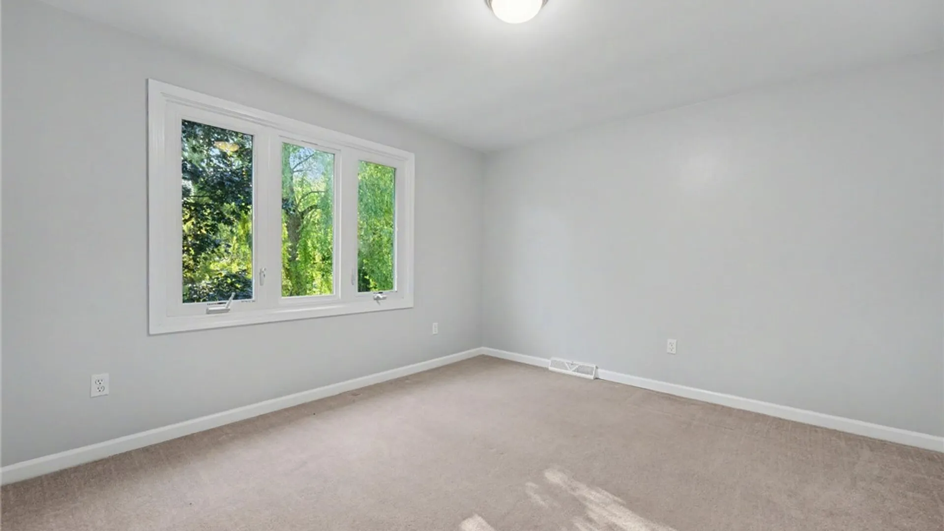 Property at 4 Curley Drive, Orchard Park, NY 14127 30
