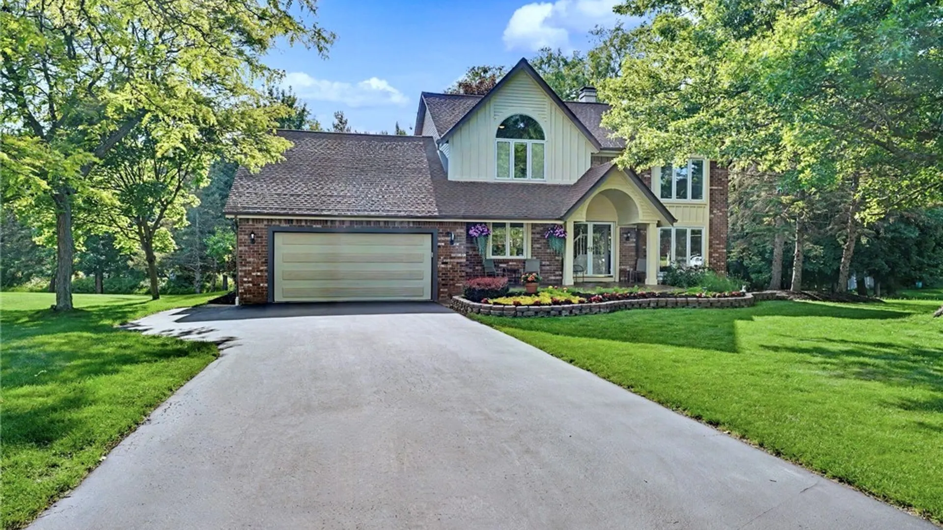 Property at 4 Curley Drive, Orchard Park, NY 14127 38