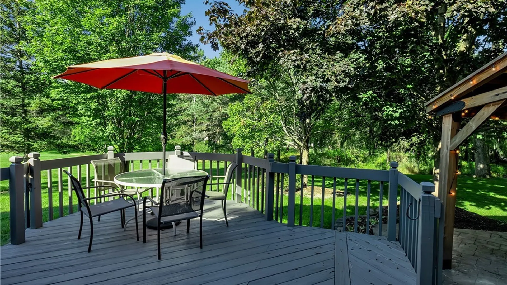 Property at 4 Curley Drive, Orchard Park, NY 14127 44