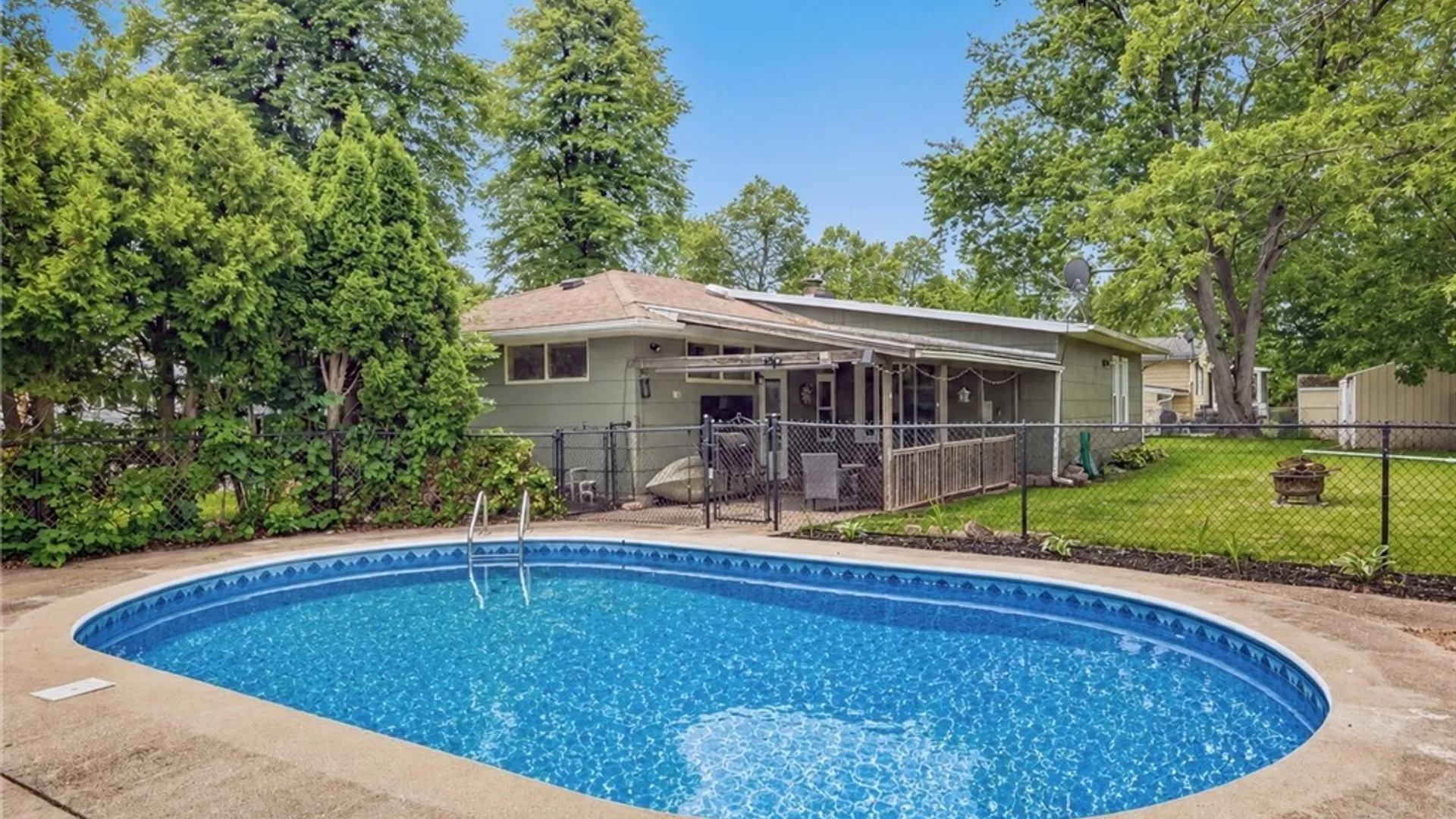 Property at 15 Vermont Avenue, Lockport City, NY 14094 8