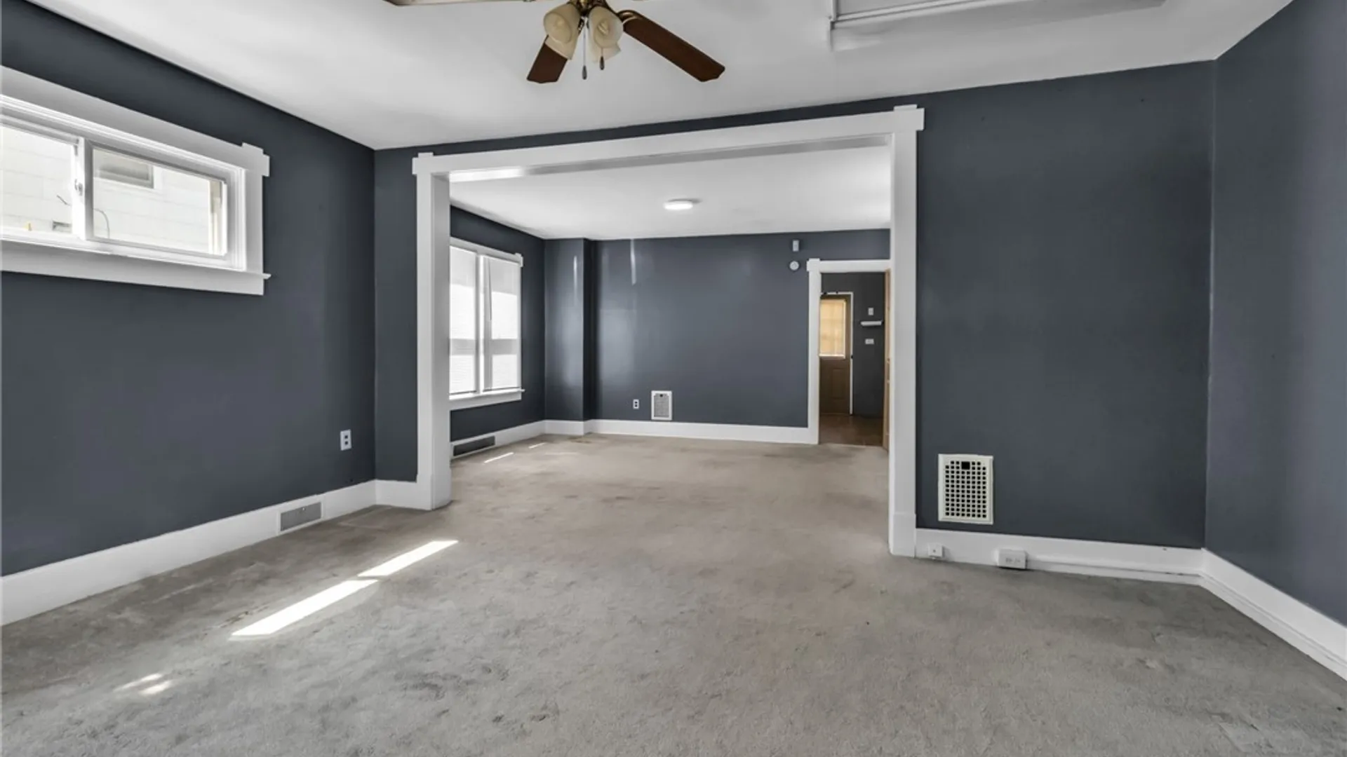 Property at 116 Lafayette Avenue, Buffalo, NY 14213 10