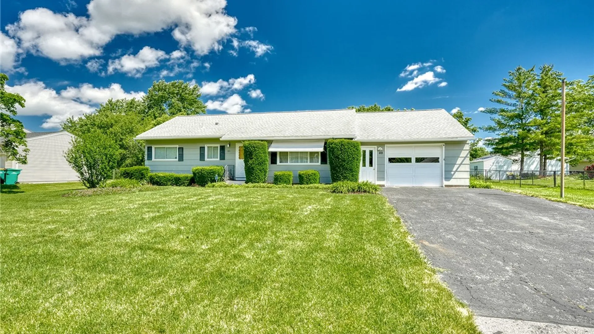 Property at 40 Chiltern Road, Henrietta, NY 14623 39