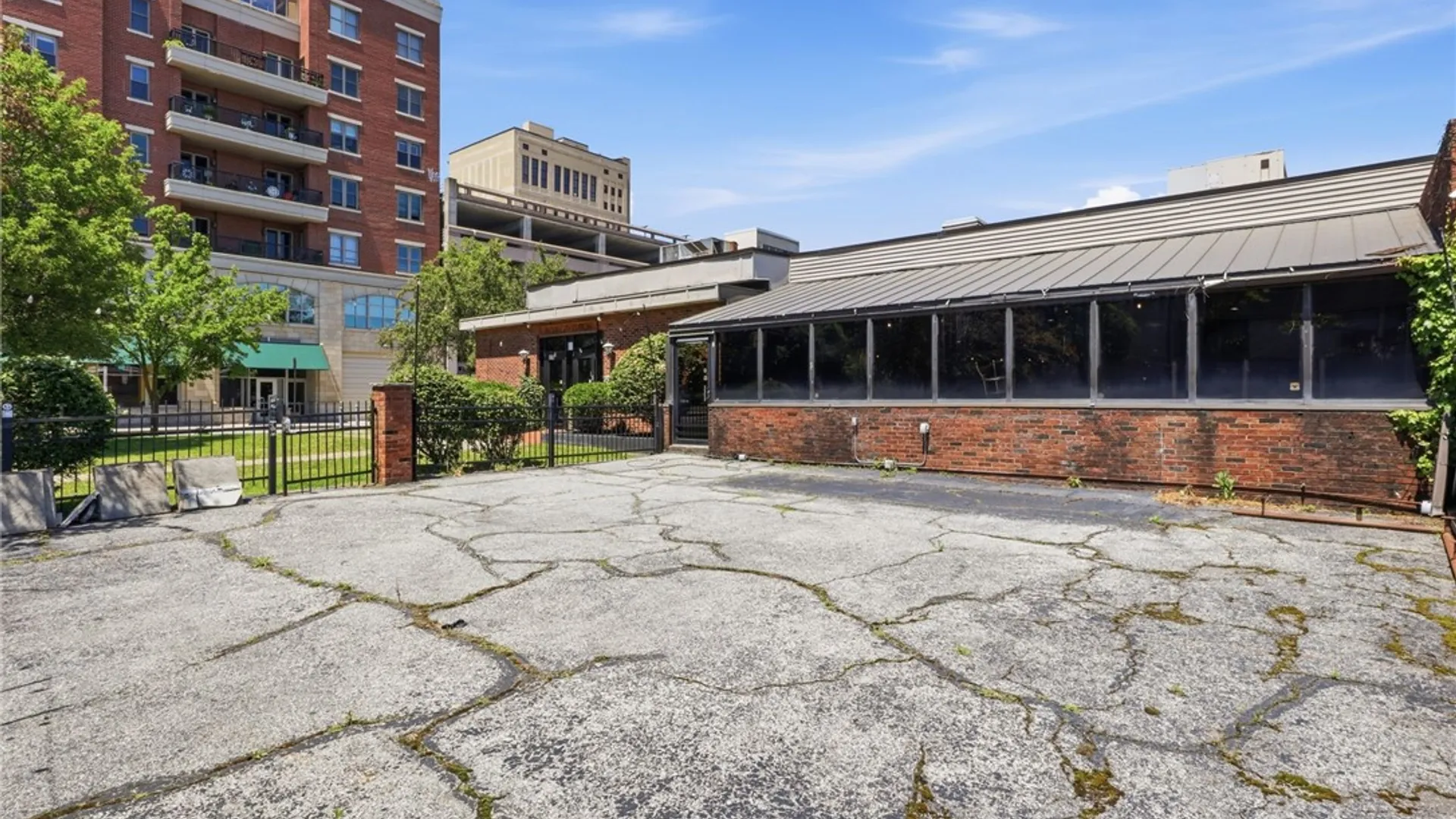 Property at 170 East Avenue, Rochester, NY 14604 33