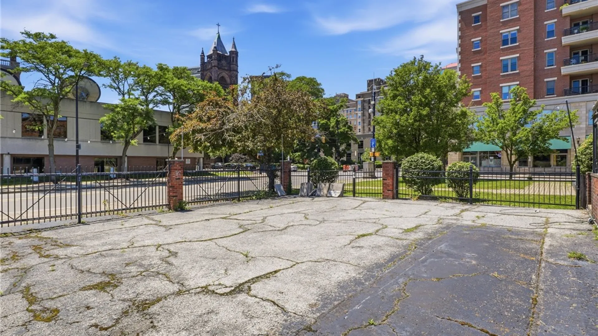 Property at 170 East Avenue, Rochester, NY 14604 38