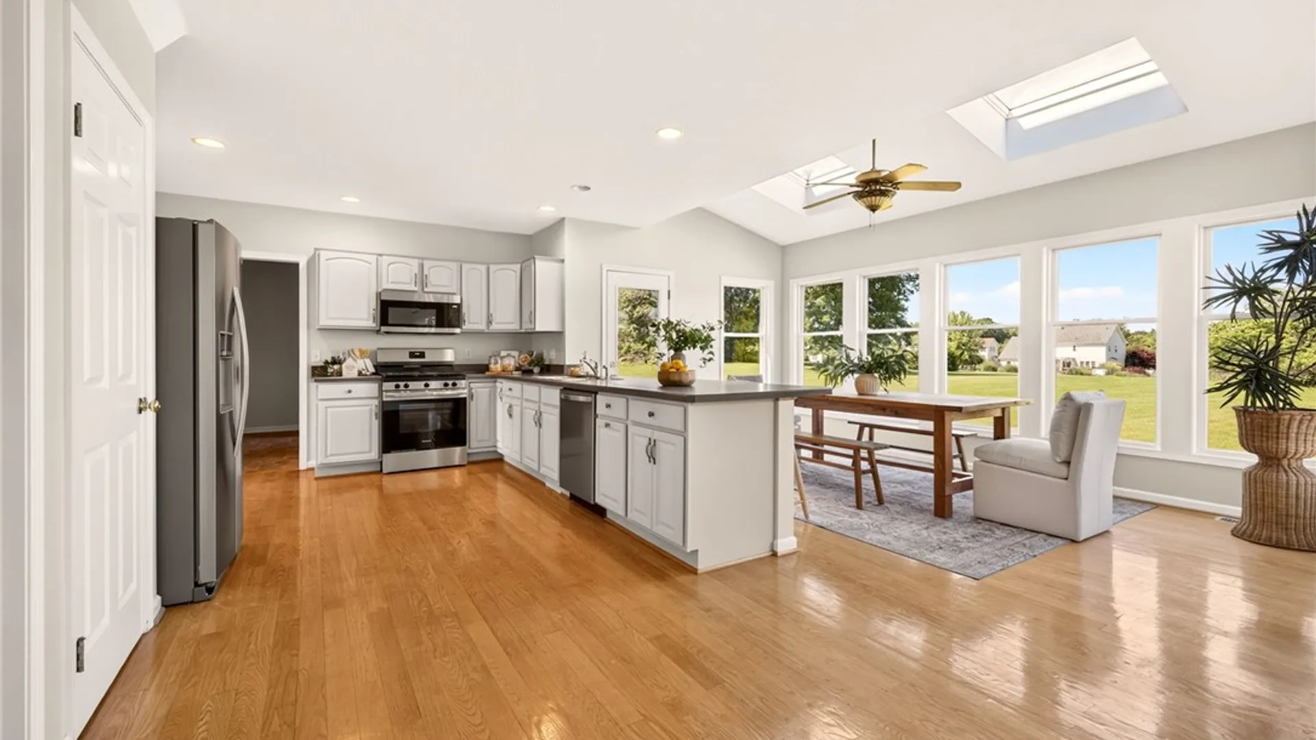 Property at 6880 Chestnut Hill, Victor, NY 14564 12