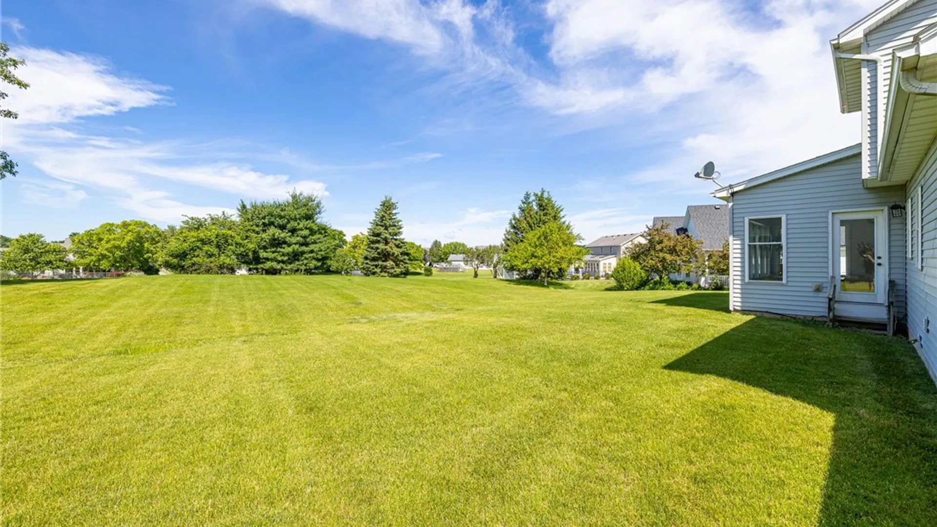 Property at 6880 Chestnut Hill, Victor, NY 14564 38
