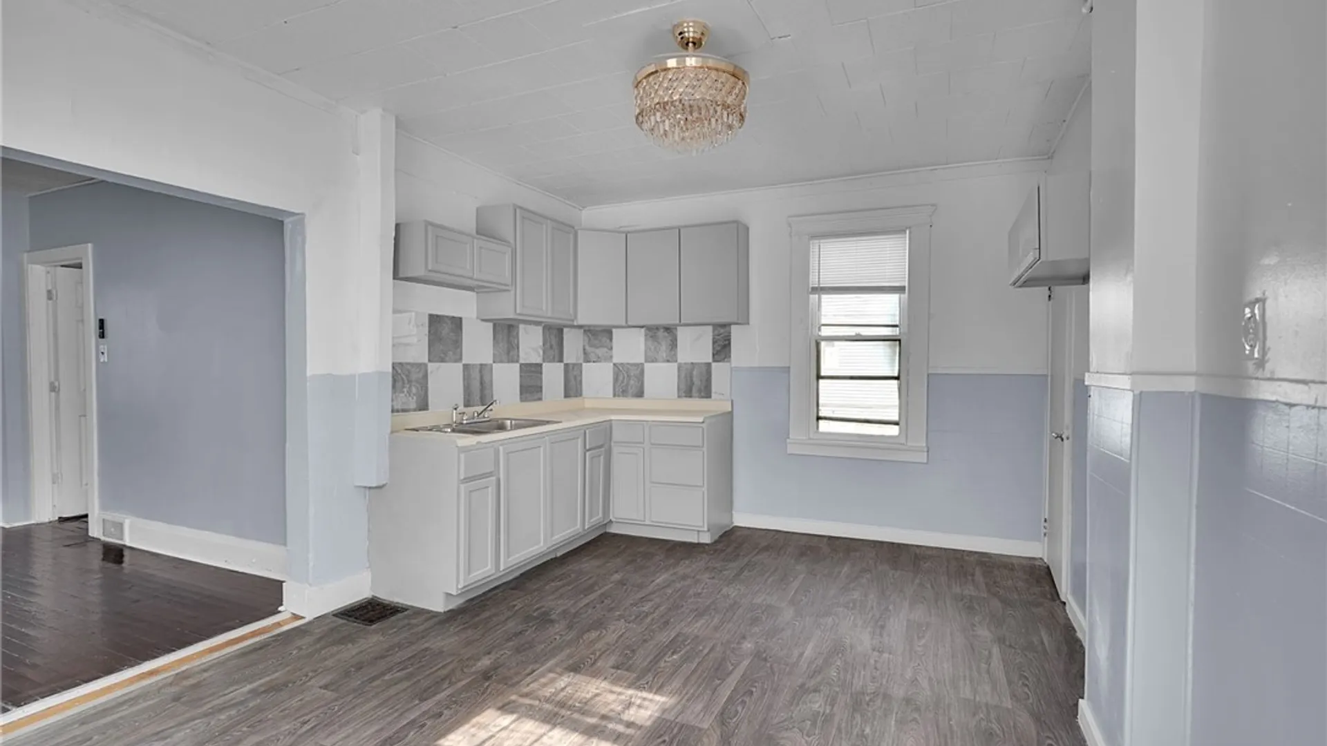 Property at 98 Box Avenue, Buffalo, NY 14211 36