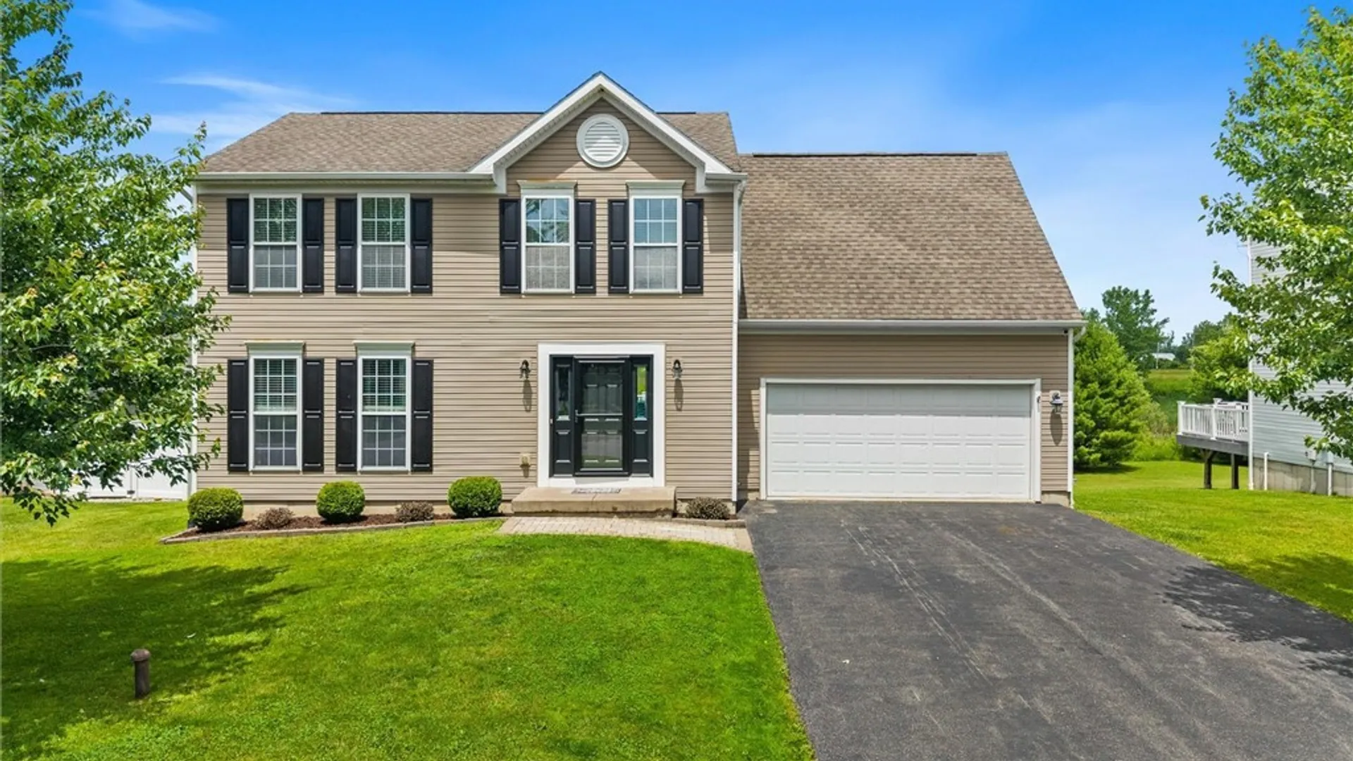 Property at 5549 Bingley Lane, Clay, NY 13041 3