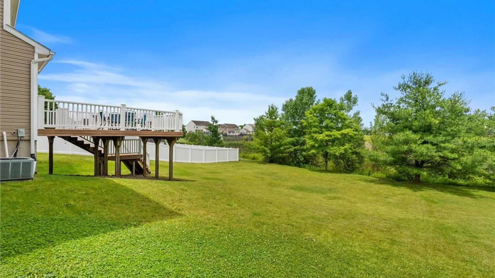 Property at 5549 Bingley Lane, Clay, NY 13041 38