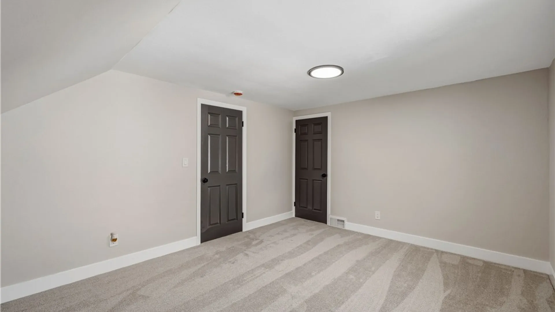 Property at 298 Lowell Road, Tonawanda, NY 14217 21