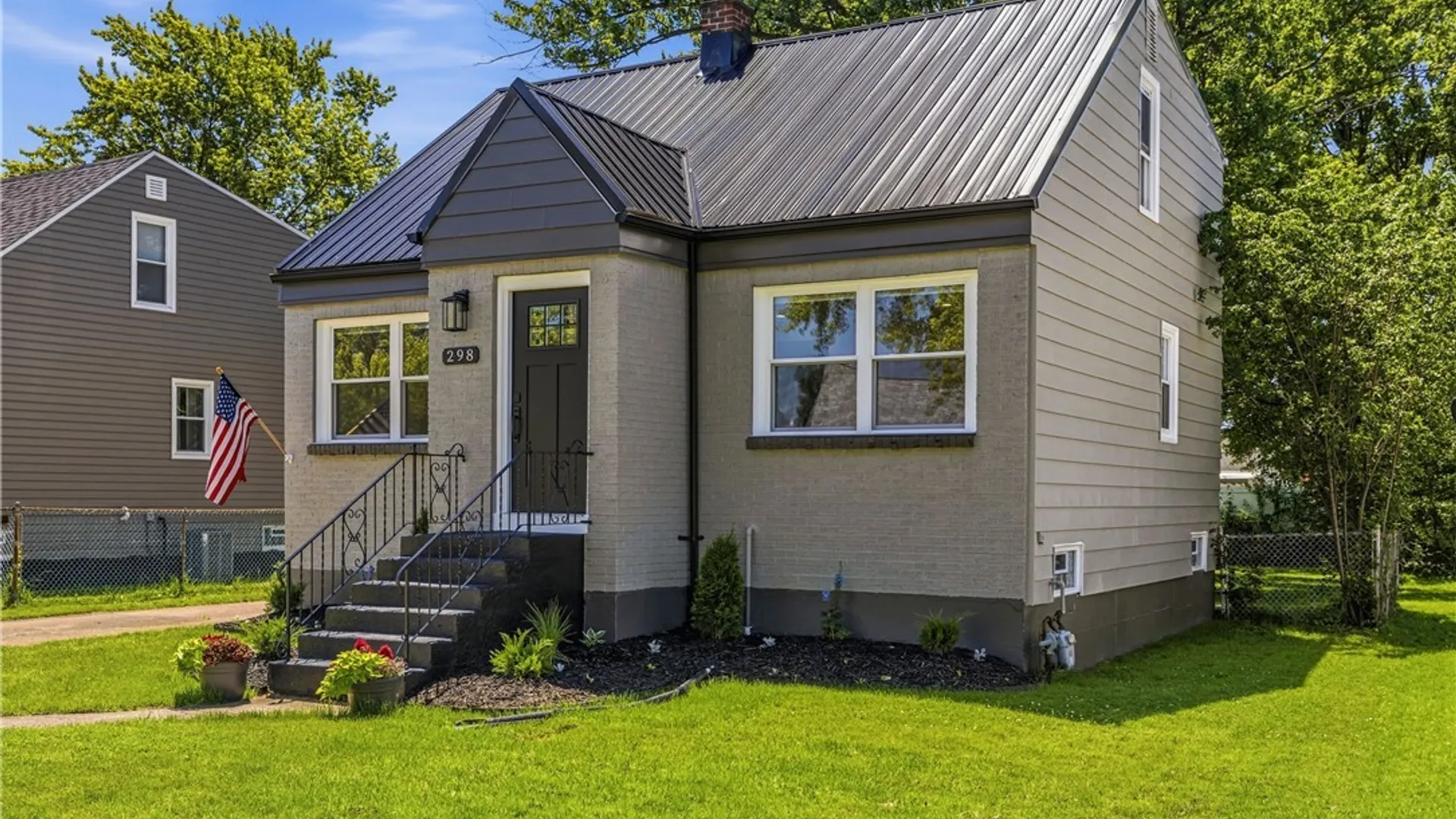 Property at 298 Lowell Road, Tonawanda, NY 14217 3