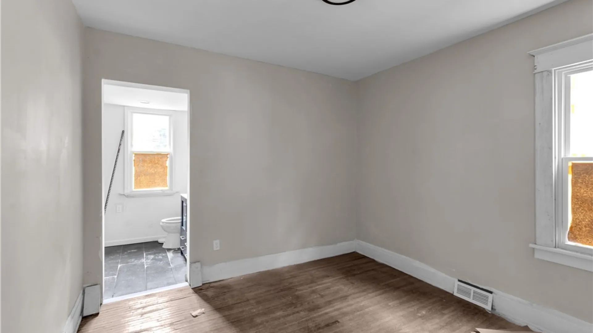Property at 70 Brunswick Boulevard, Buffalo, NY 14208 15